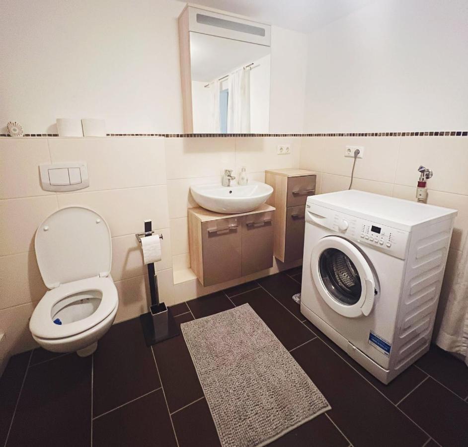 Elvis Family Dream Apartment Lubeck Ngoại thất bức ảnh