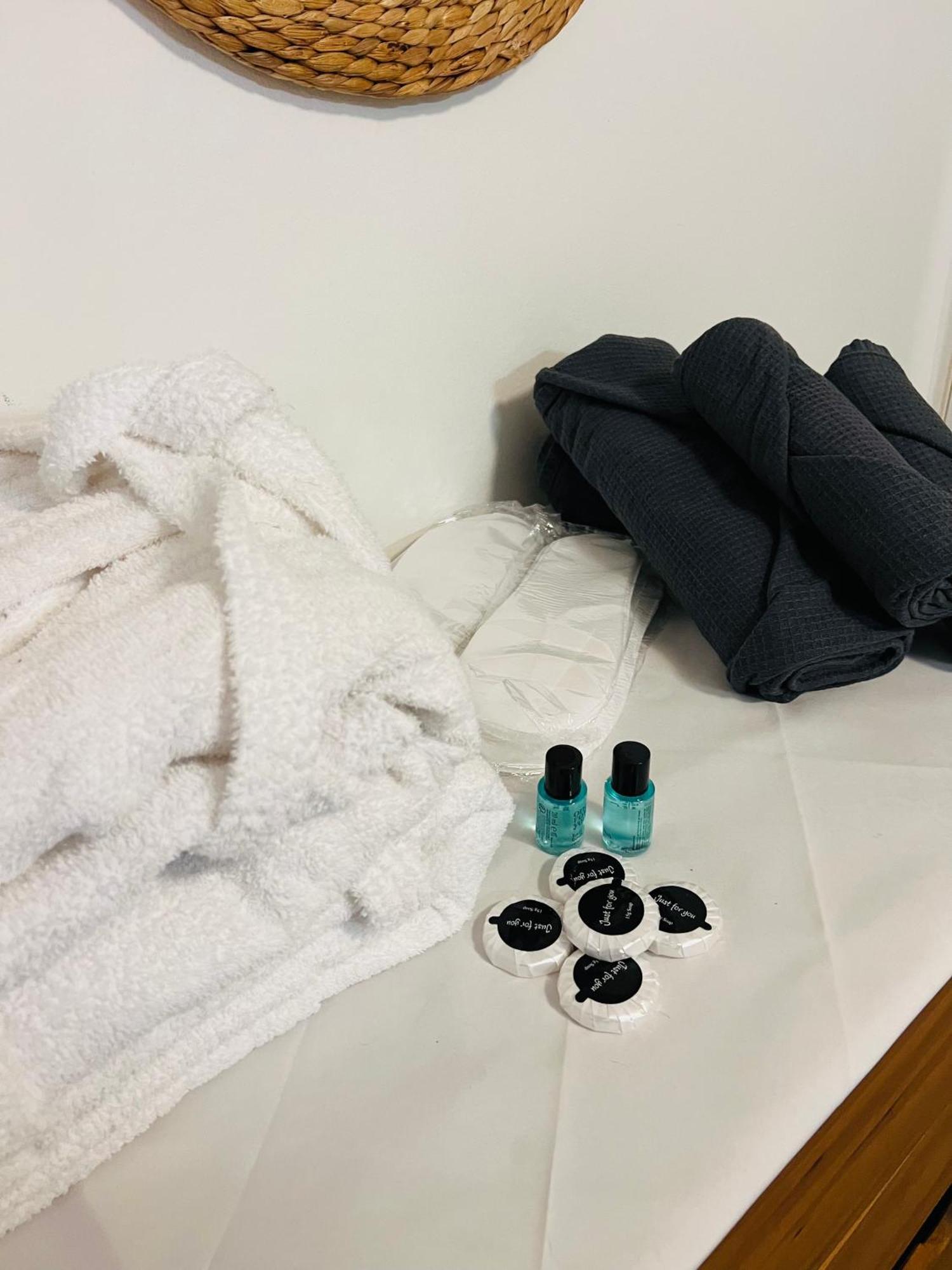 Elvis Family Dream Apartment Lubeck Ngoại thất bức ảnh